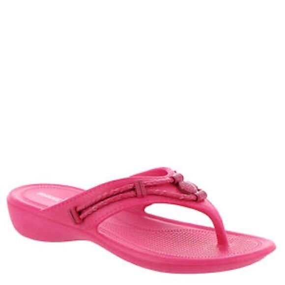 Minnetonka Raspberry Silverthorne Prism Sandals - Size 6 - Picture 1 of 15